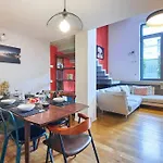 Ampia Casa Indipendente Con Giardino Privato