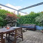 Ampia Casa Indipendente Con Giardino Privato